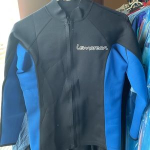 Lemorecn wetsuit top